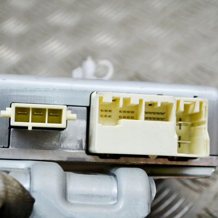 фото №7, Toyota prius xw30 2010 модуль / блок керування підсилювача кермо