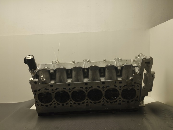 фото №9, Bmw f20 340i головка вали b58b30a 7644266