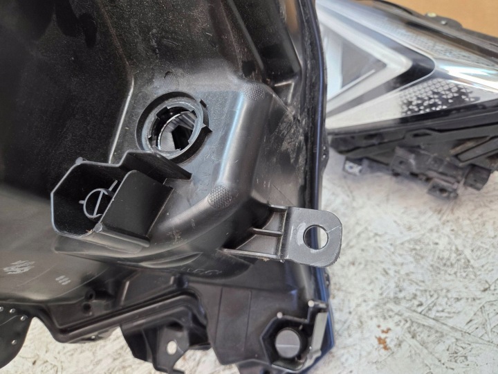 фото №13, Toyota aygo x 21- фара ліва передня перед 0h-31