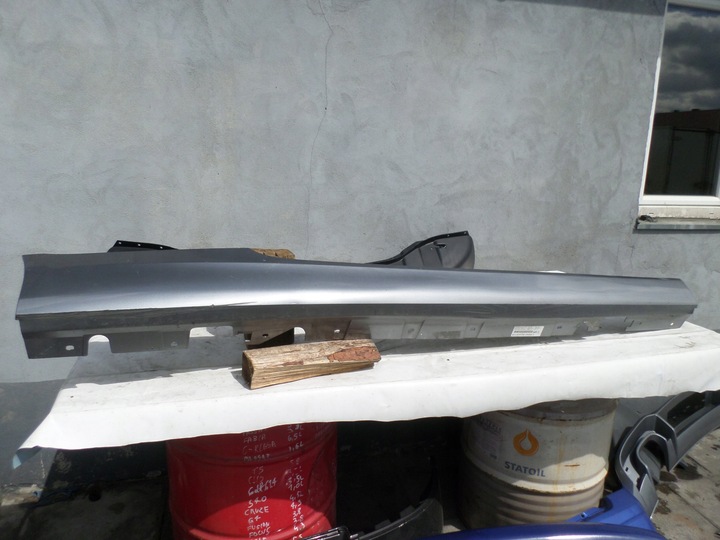 фото №1, Планка пороговая правая bmw e92 7130874