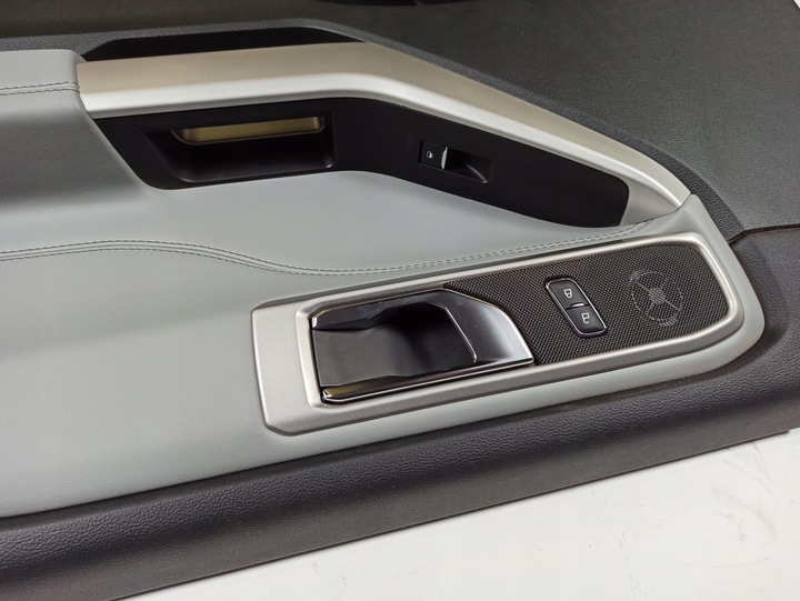 фото №7, Боковина оббивка двері p перед ford explorer 2020-