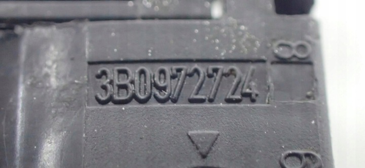 фото №6, Роз'єм штекер з'єднувач audi vw 3b0972724