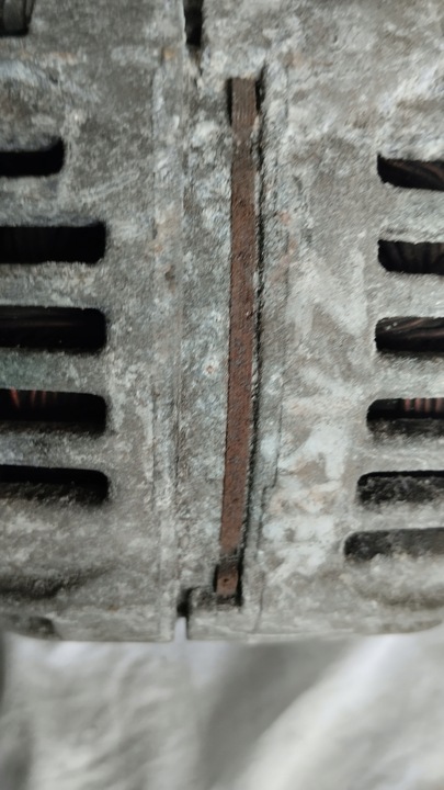 фото №6, Генератор mercedes w203 w163 ml 2.2 2.7 cdi a0001501750