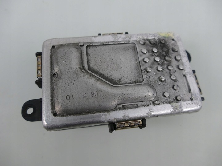 фото №1, Mercedes w204 w212 резистор вентилятор резистор резистор a2128702110