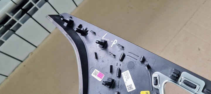 фото №15, Sq8 4m rsq8 q8 планка декоративная dekor дверь левый перед 4m8867439h rq8