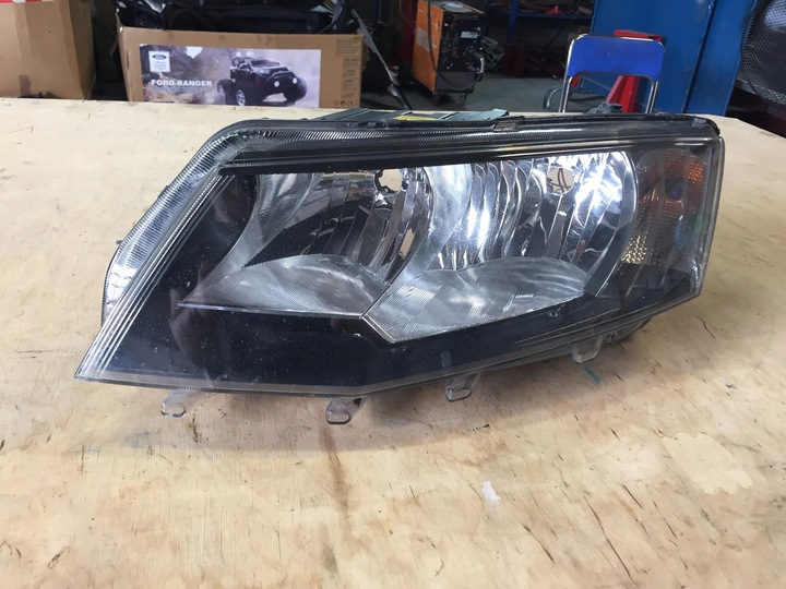 фото №1, Skoda fabia iii 14- лампа ліва перед 6v1941015c