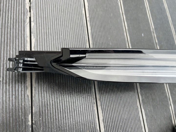 фото №7, Комплект зад porsche taycan 9j1 9ja945096a / 9ja945095a / 9ja945082b