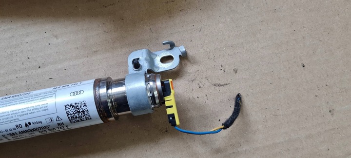 фото №7, A4 b8 рестайлинг s4 шторка воздушная air bag правая 8k0880742f