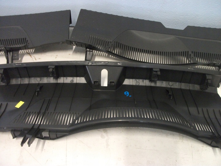 фото №3, Захист ременя багажник зад seat ibiza v 6f0863459c 6f0863459