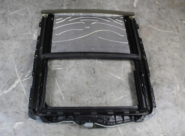 фото №9, Люк двигун механізм bmw seria 3 e90