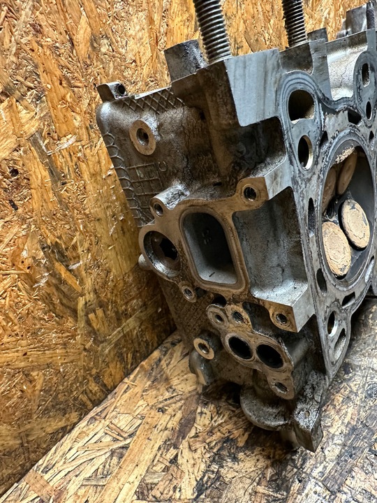 фото №9, Головка вали ford mazda volvo 2.0 16v rf6c1g6090aa