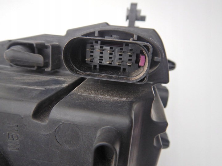 фото №10, Vw touran ii рестайлинг caddy iii лампа левый перед 1t1941005h оригинал