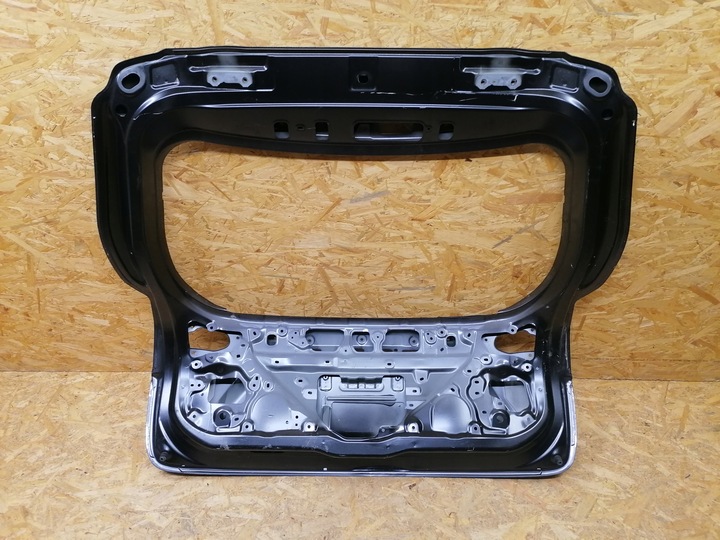 фото №3, Кришка зад кришка багажника toyota yaris cross 2020-