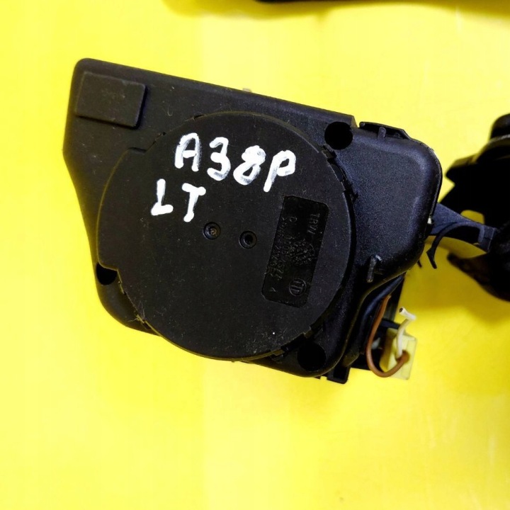 фото №7, Pas безпеки ліве зад audi a3 s3 8l 8l3857805 nr2149