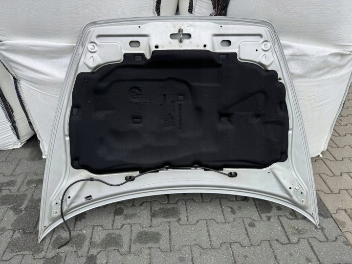фото №10, Капот перед volvo c30 i 1 рестайлінг