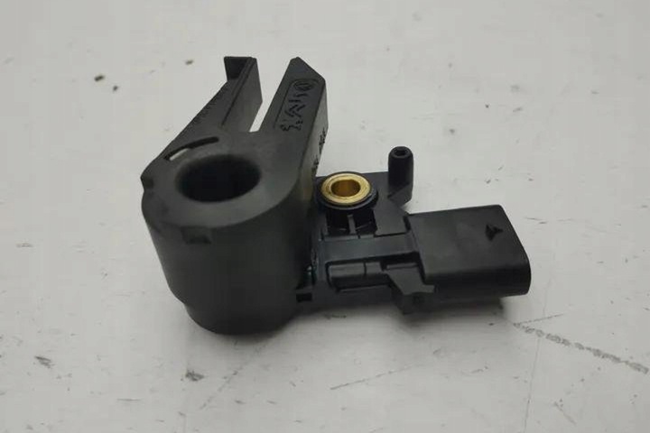 фото №7, Датчик педаль тормоза citroën c4 iii ba_, bb_, bc_ 9826272080 электрический