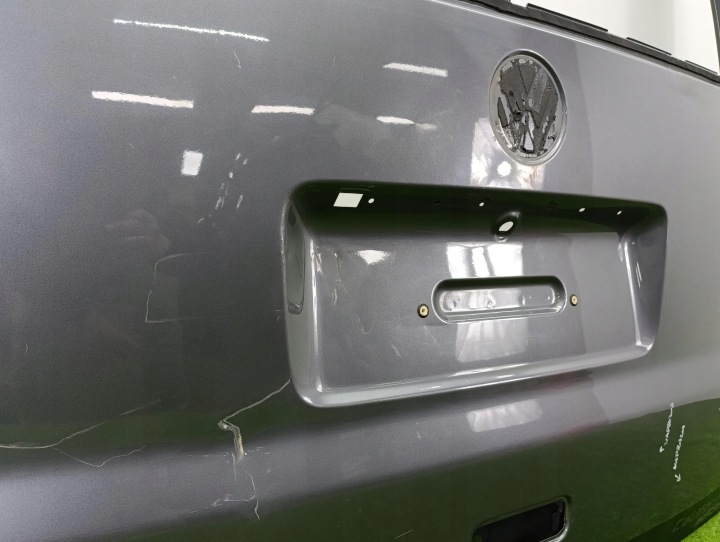 фото №11, Volkswagen vw transporter t5 крышка зад задняя багажника bez ржавчина