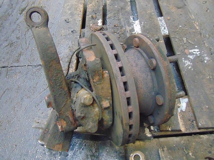 фото №11, Iveco eurocargo 120e21 03r поворотна опора праві перед