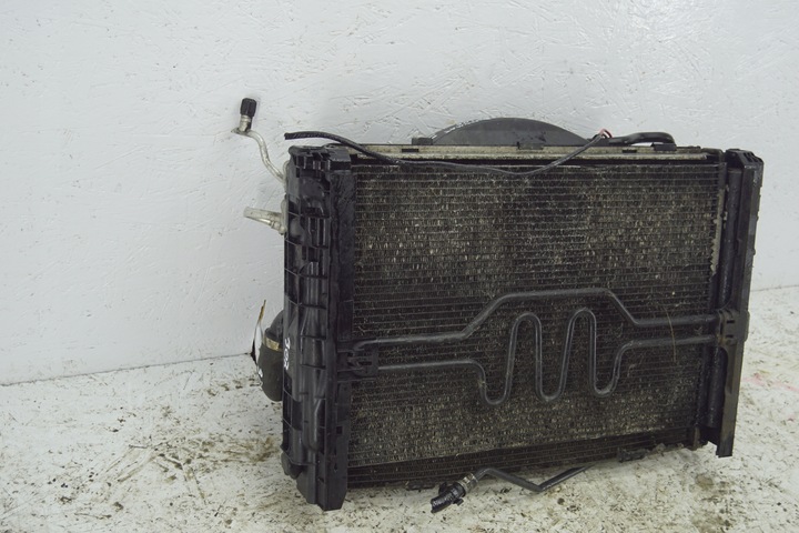 фото №7, Pas переднє радіатор bmw e90 e91 2.0i автомат