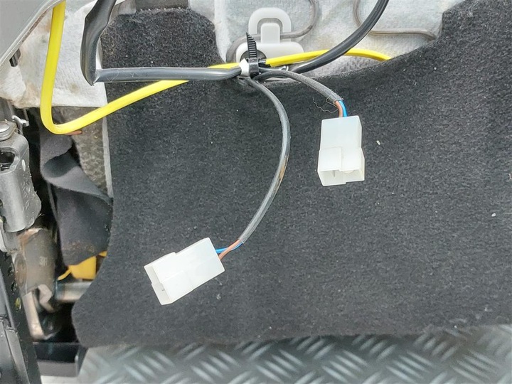 фото №11, Сиденье перед переднее левый mitsubishi outlander ii с подогревом 06-10 r