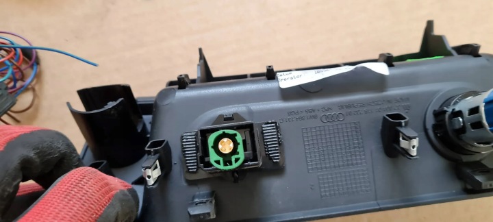 фото №11, S5 8w рестайлинг a5 гнездо зарядное устройство usb port жгут установка 8w0035708a a4 b9