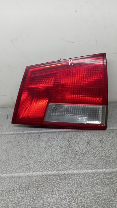 фото №1, Лампа правая зад w крышка багажника opel vectra c 06r универсал