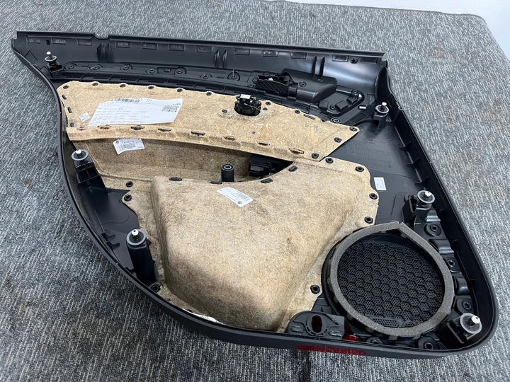 фото №9, Vw golf vii рестайлинг боковина обивка дверь правый зад оригинал