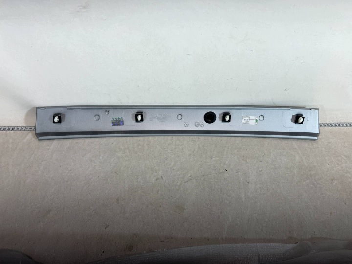фото №5, Молдинг накладка крышки багажника ssangyong rexton 79630-08000