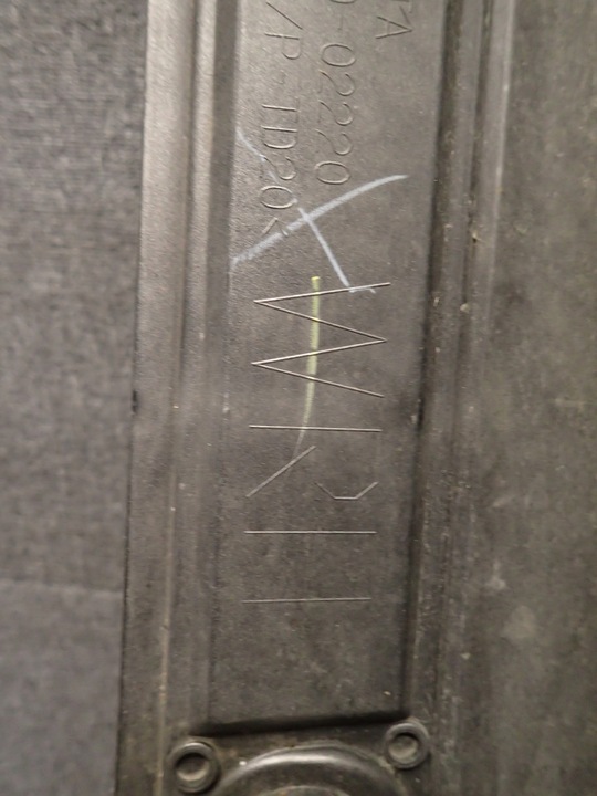 фото №4, Поріг планка порогова права toyota corolla 18-