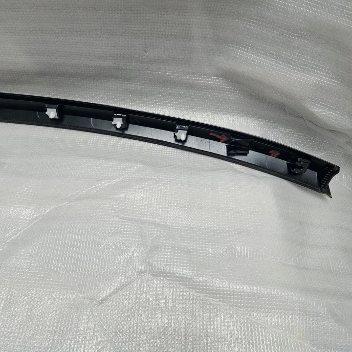 фото №15, Ford explorer ev 24r- молдинг задня накладка кришки багажника r2kb-s42509-a