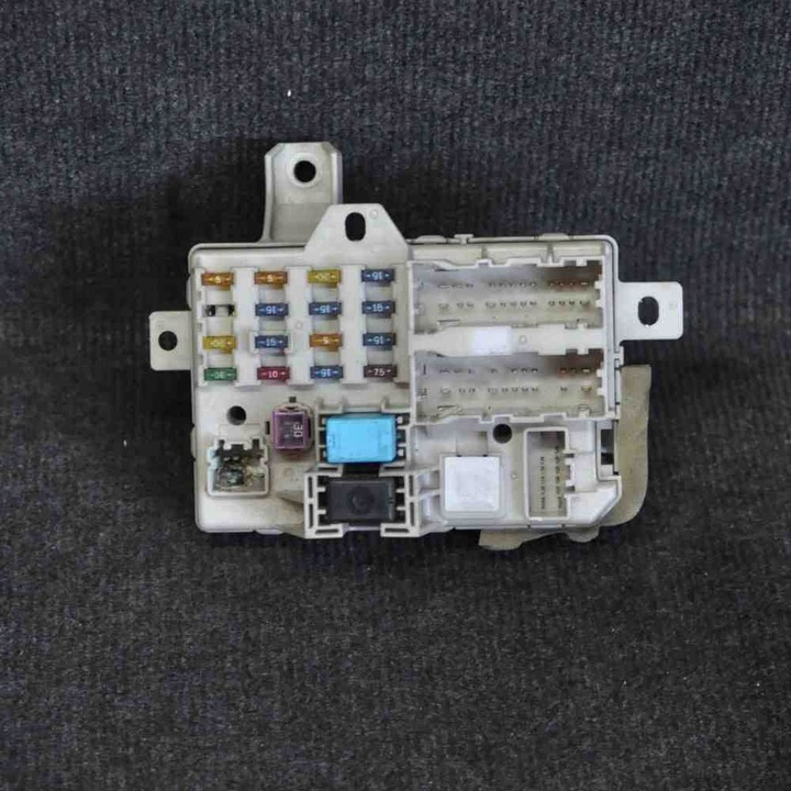 фото №1, Коробка запобіжників mazda 6 estate gj, gl 0175502d26 1461617 2.0l