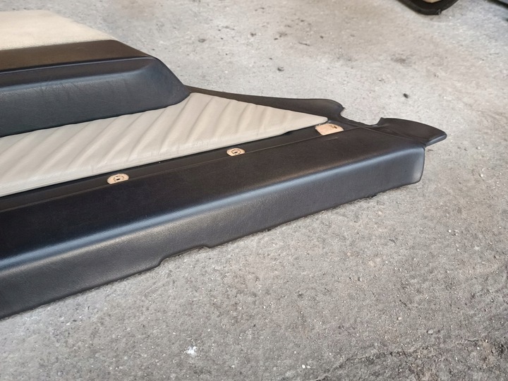 фото №6, Боковина двері лівий зад mercedes w140 оббивка