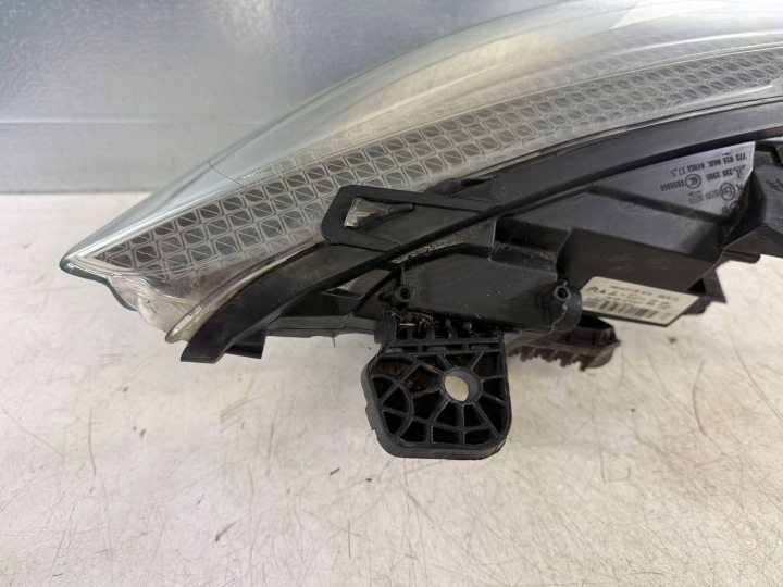 фото №9, Правая фара citroen ds5 рестайлинг bi-xenon dynamic 9808717880 uk
