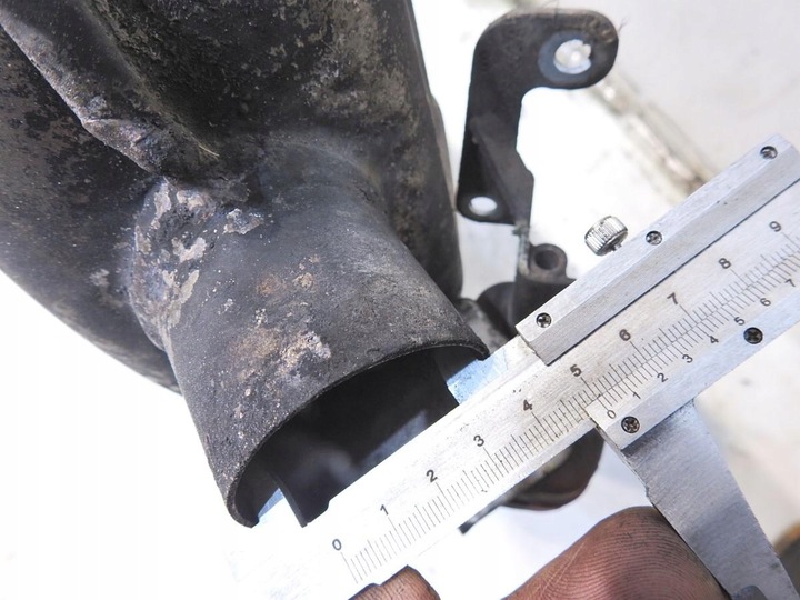 фото №8, Глушитель конечный выхлоп audi a8 d3 4.0 v8 tdi quattro 4e0253611ae 4e0120e