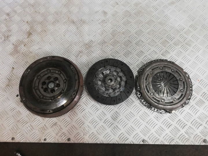 фото №8, Citroen c4 cactus 1.2 thp колесо двухмассовый