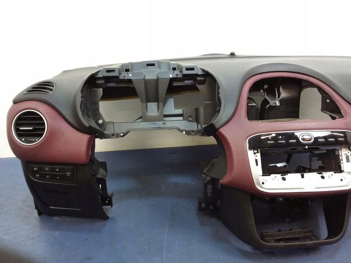 фото №8, Fiat punto evo панель раздаточная подушки ремни