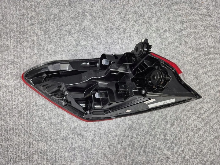 фото №7, Лампа задняя зад правая - audi q4 e-tron 89a 21- полный led