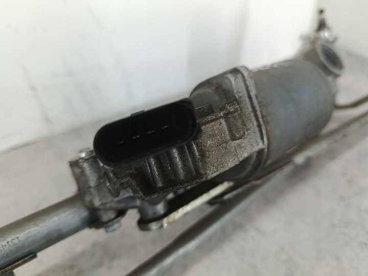 фото №6, Механизм стеклоочистителя opel zafira b 13145557 404.976 valeo 3485n 1.9 cdti