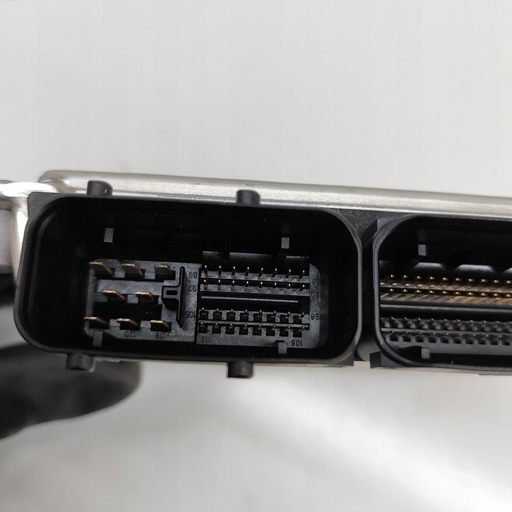 фото №6, Audi a8 s8 d3 4e 2006 блок керування / модуль заднього підвішування пневматичного