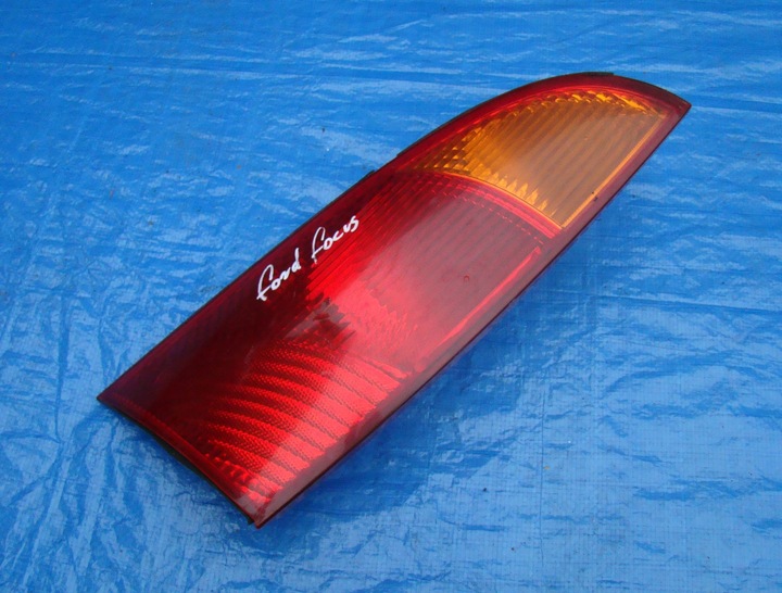 фото №13, Лампа зад правая focus mk1 3d chb 1997-2002 3d