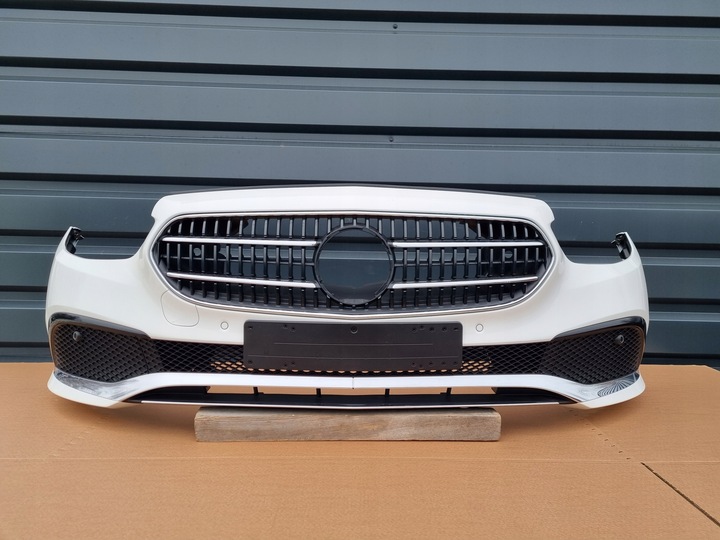 фото №1, E клас w213 рестайлінг 20- бампер перед оригінал c275