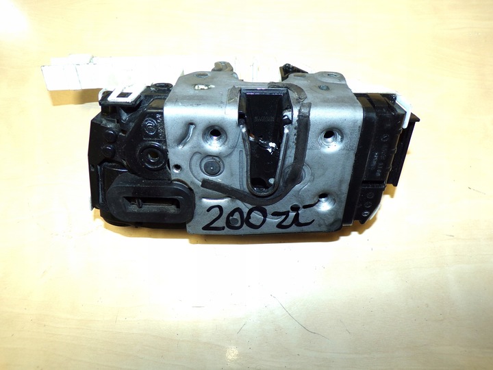 фото №1, Vw crafter sprinter 906 06- замок дверь сдвижные боковые