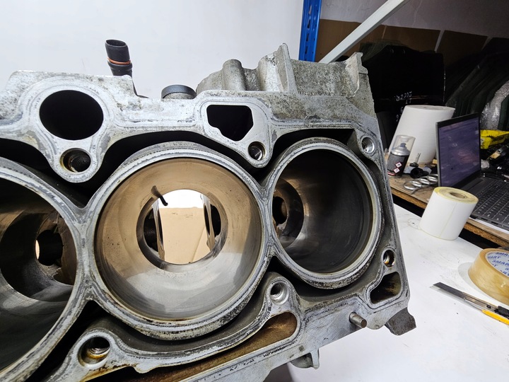 фото №12, Блок двигуна audi a4 b6 b7 1.6 8v alz 06b103019h