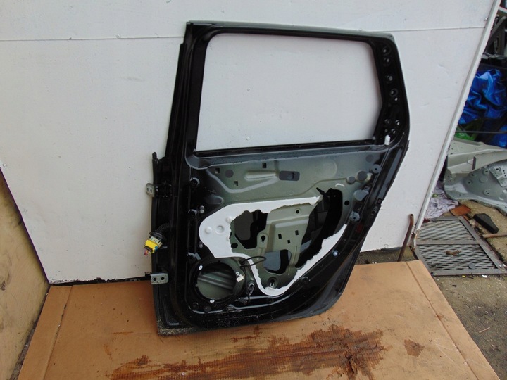 фото №12, Двері праві зад peugeot 308 ii t9 універсал ktvd