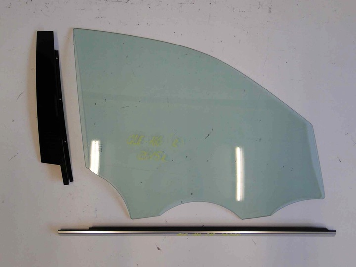 фото №2, Mercedes ml gle w166 166 скло передня права 2015