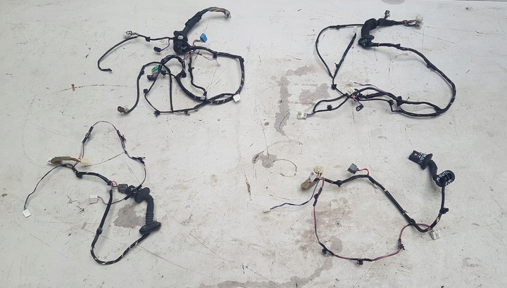 фото №1, Установка жгут дверь зад перед keyless mitsubishi outlander iii рестайлинг