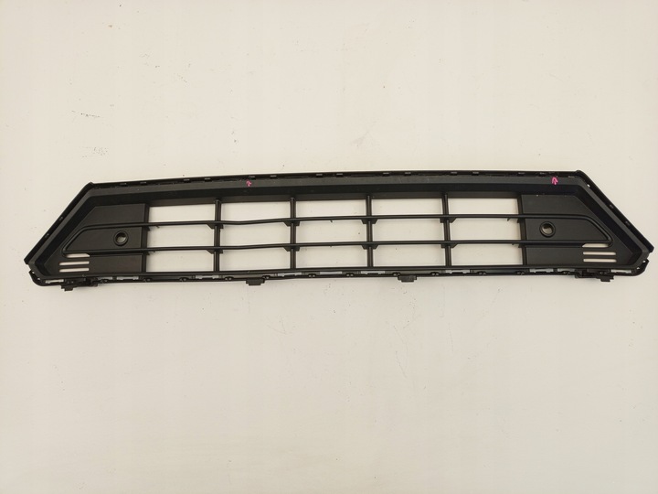 фото №16, Volvo xc40 recharge рестайлінг 2022- решітка середня бампера перед 32136098