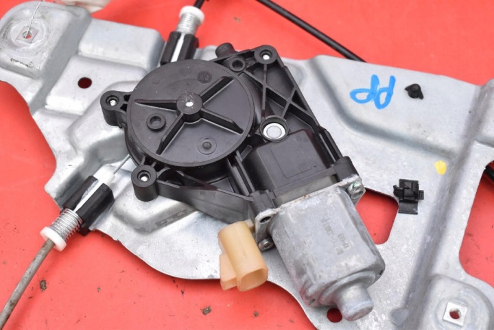 фото №7, Стеклоподъемник правый перед eu 98810-j3030 chevrolet equinox 2 ii 10-15