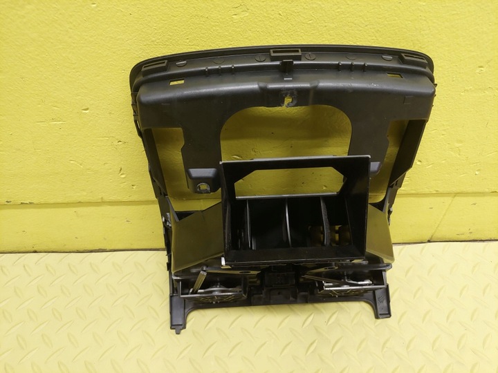 фото №6, Vw golf v рамка решётки воздуховод 1k0815735b