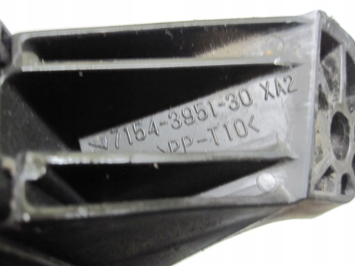 фото №6, Lexus is ii 2.2 d 08r блок запобіжників 7154-3951-30 89211-53020
